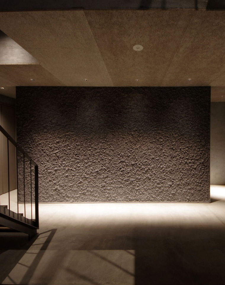 エントランスの土壁