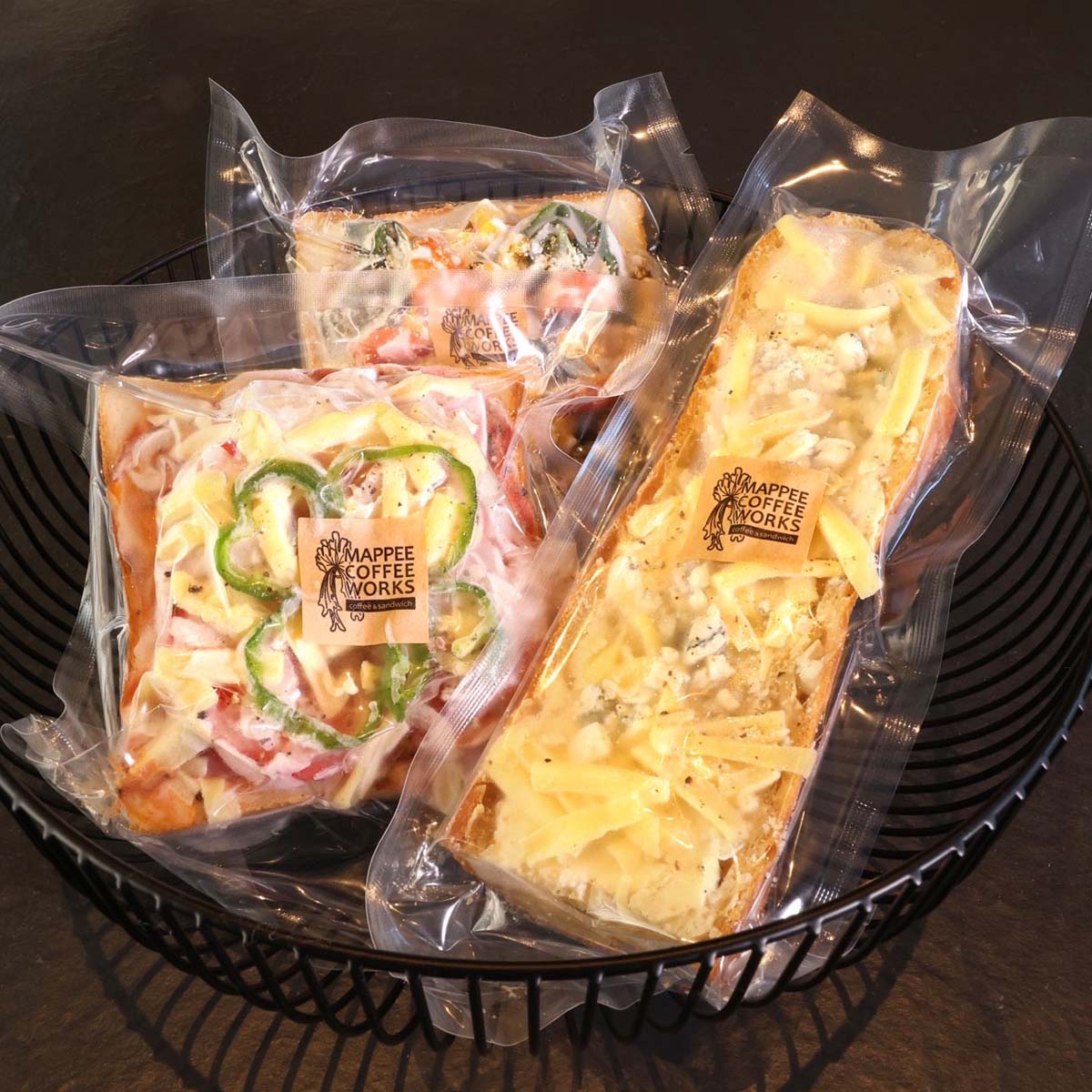 パッケージされた朝食